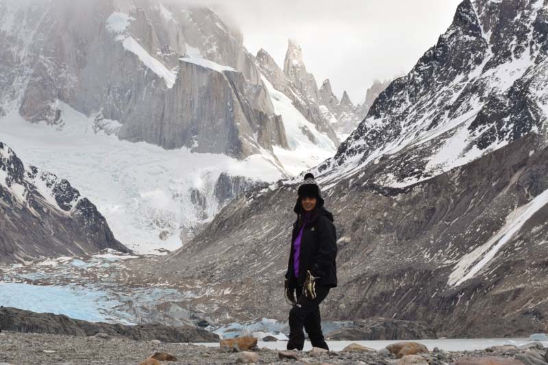 Laguna glaciar y cerro Torre Patagonia
