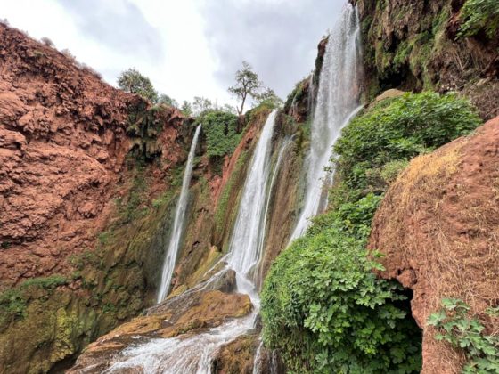 Mirador en las cascadas de Outzoud en Marruecos