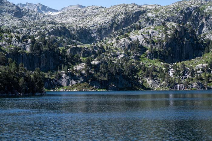 Panorámica del Lac Major en la ruta a los 7 de lagos Colomers en el Val d'Aran