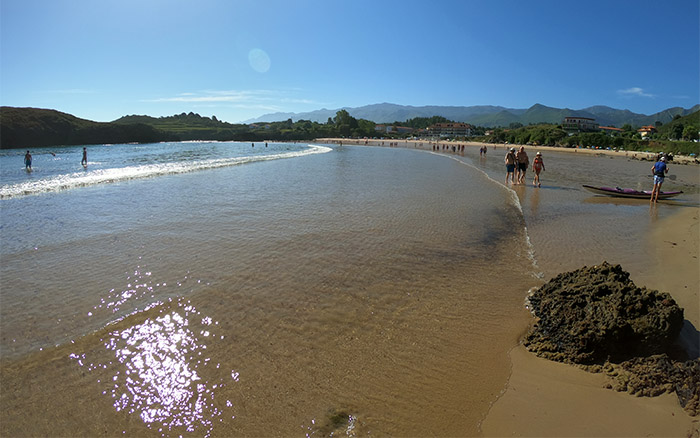 Imagen de la playa de Barro en Llanes, Asturias