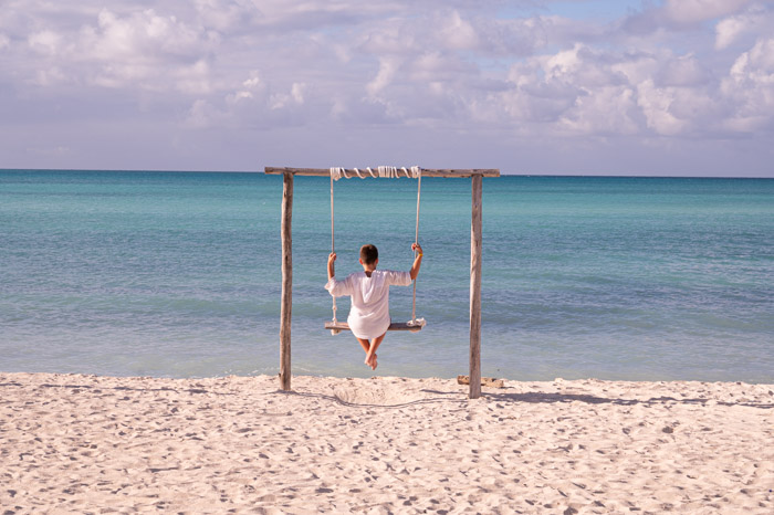 Columpio en Playa Flamencos Cayo Coco, Cuba