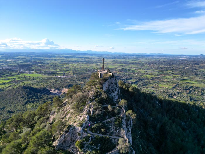 Cruz en Santuari de Sant Salvador